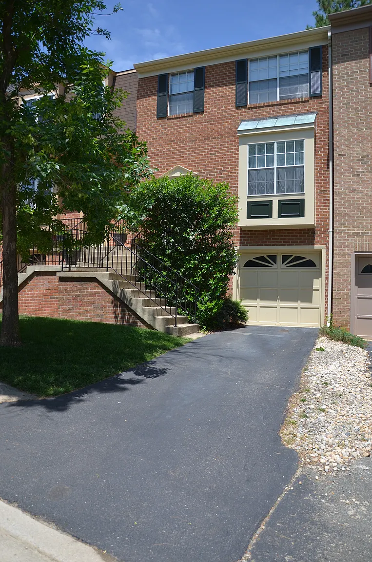 7802 Solomon Seal Dr photo 1
