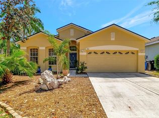 405 Thicket Crest Rd, Seffner, FL 33584