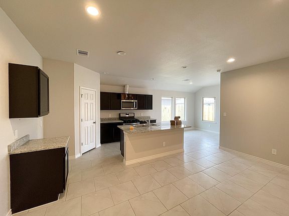 2nd image of 3910 Banily Dr