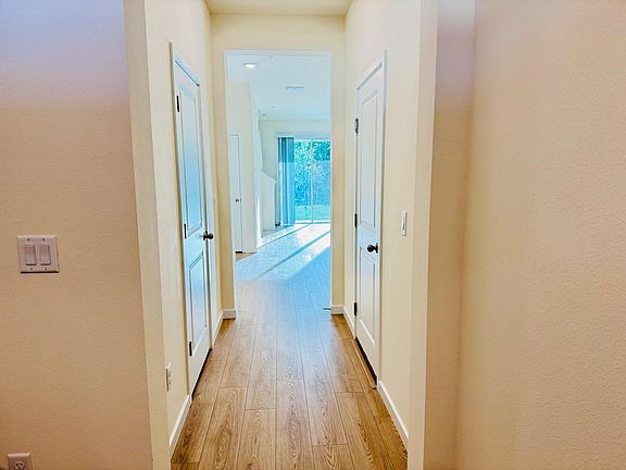 3rd image of 3474 Chroma St