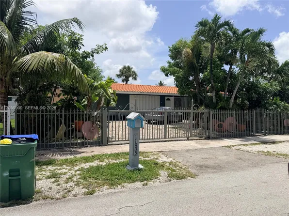 17935 NW 48th Ct, Opa Locka, FL 33055
