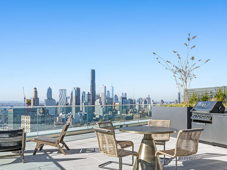 545 Vanderbilt Ave #25A — Photo 25