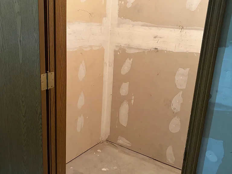 PRIVATE STORAGE UNIT