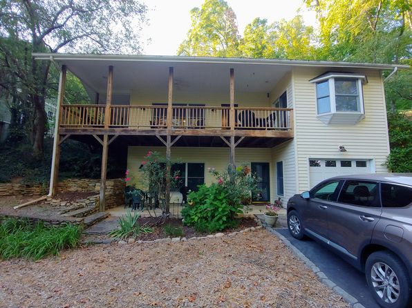 71 Wilcox Dr