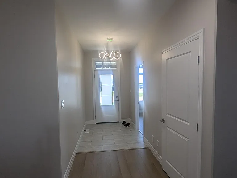 1 Matheos Cres #SFH — Photo 15