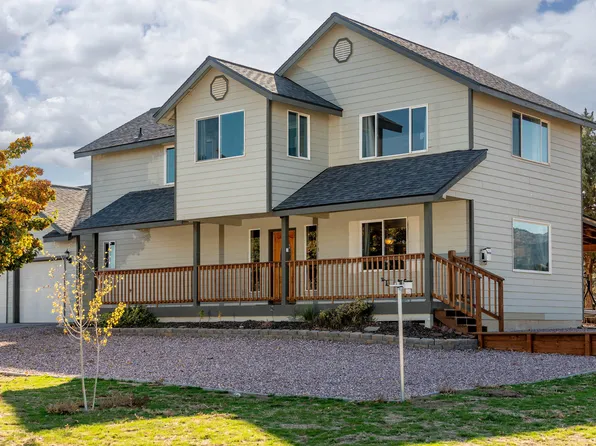 9470 SW Old West Rd, Powell Butte, OR 97753