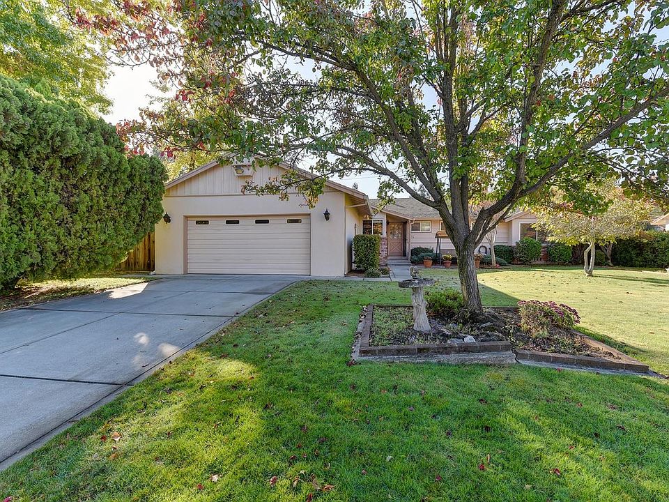 1st image of 7628 Capricorn Dr