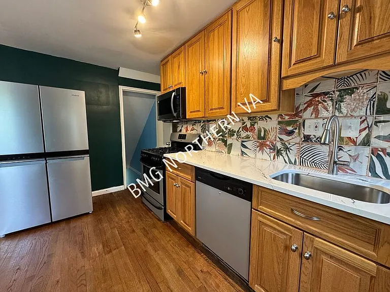 130 Cambridge Rd — Photo 6