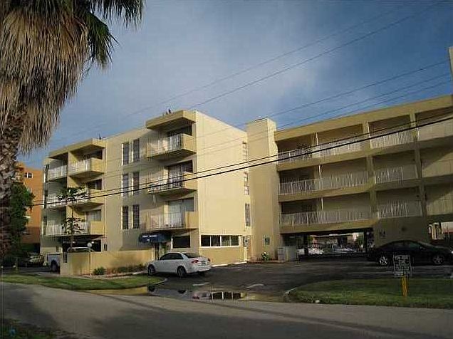 1st image of 3716 NE 168th St APT 208