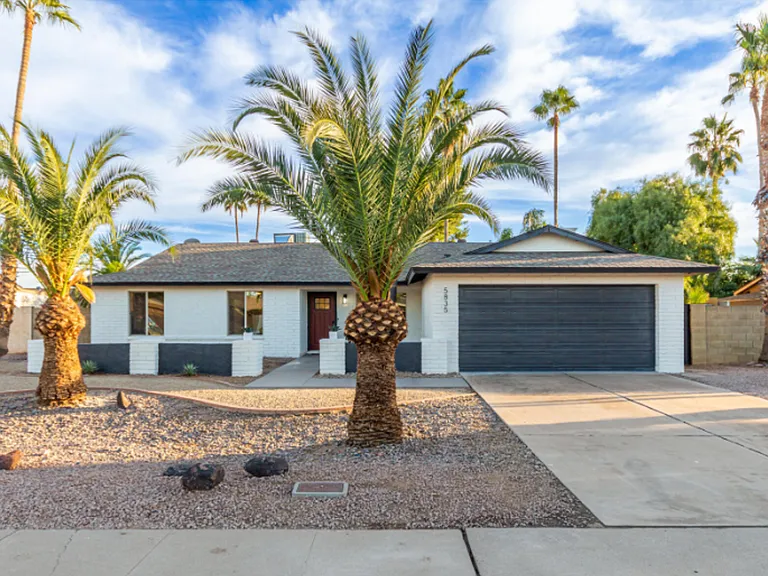 5835 E Acoma Dr — Photo 1