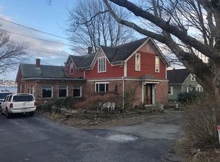 3 Oneil Rd, Somerset, MA 02725