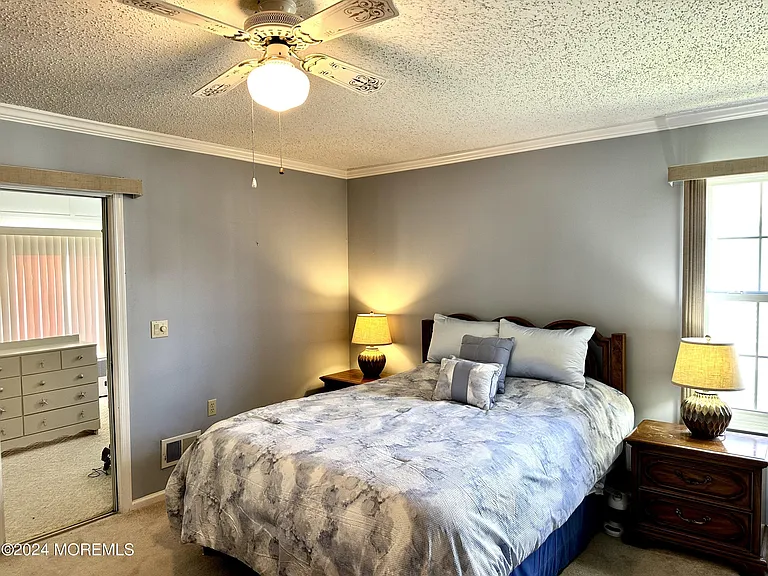 21 Dogwood Dr — Photo 13