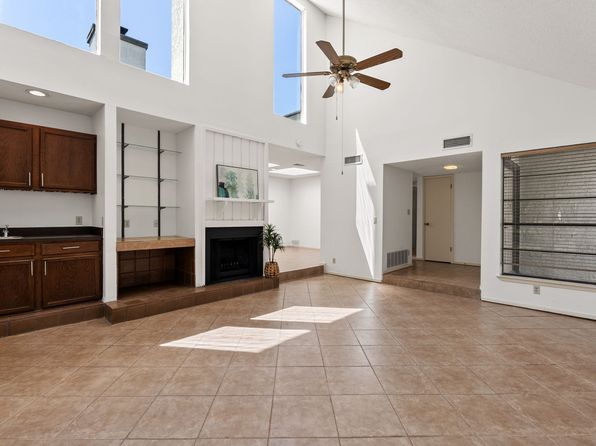 55 Casa Verde #A, Austin, TX 78734
