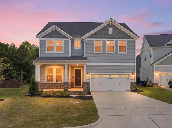 58 Comfort Ct, Fuquay Varina, NC 27526