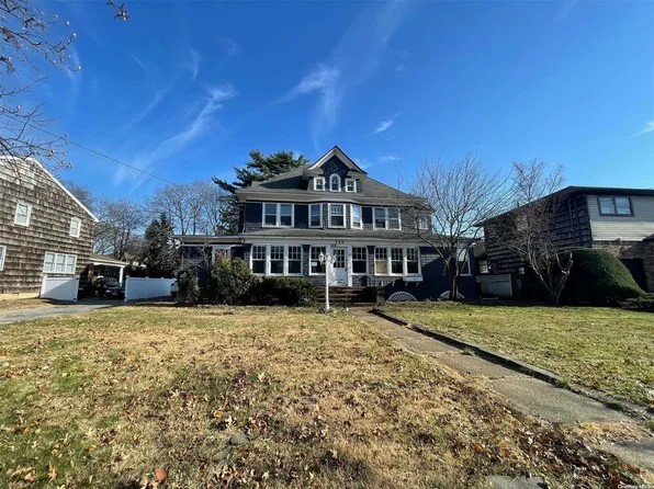 140 Hempstead Avenue, Malverne, NY 11565