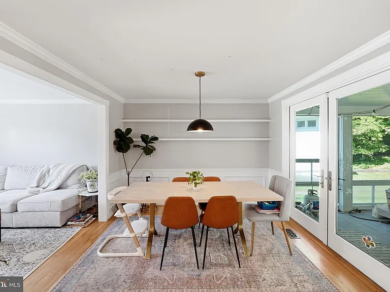 15336 Baileys Ln — Photo 3
