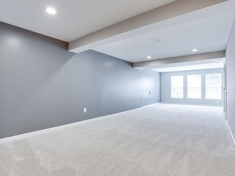 10410 Damascus Park Ln — Photo 46