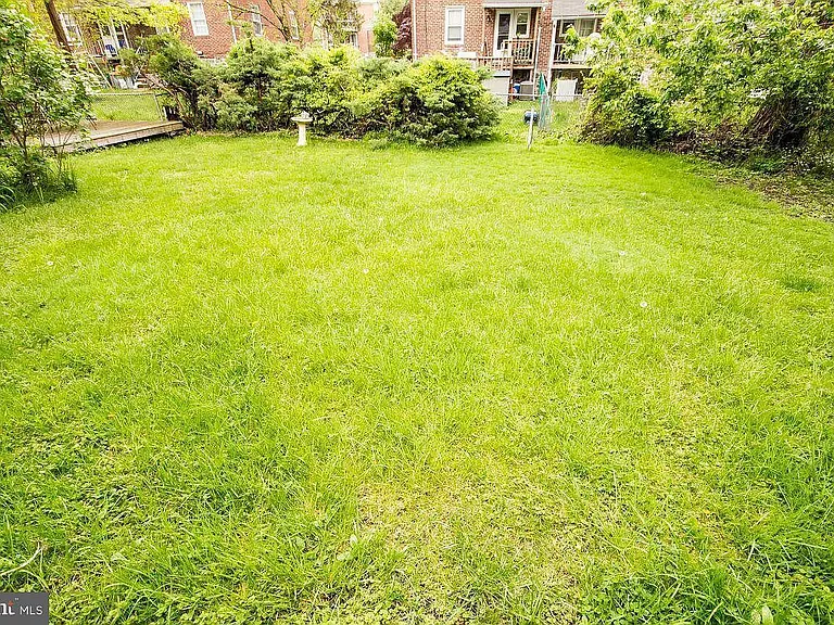 2900 Clearview Ave #1 — Photo 19