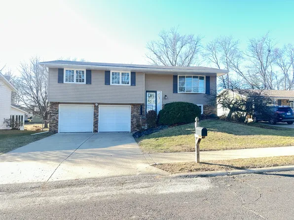 3821 N Laramie St, Peoria, IL 61615