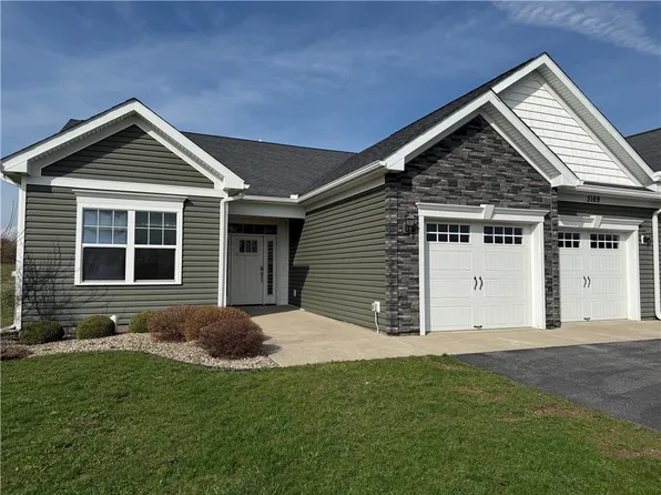 5169 Laurel Oak Way, Batavia, NY 14020