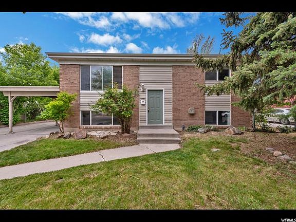 2nd image of 567 W Gardenia Dr