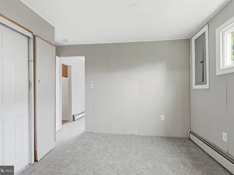 65 Orchard Ln — Photo 17