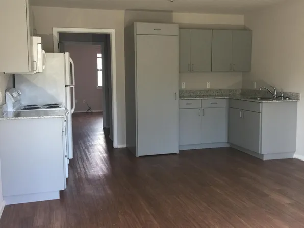 1504 E Allen Rd, Tahlequah, OK 74464