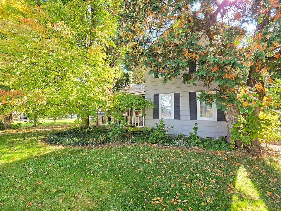 1st image of 35 Academy St