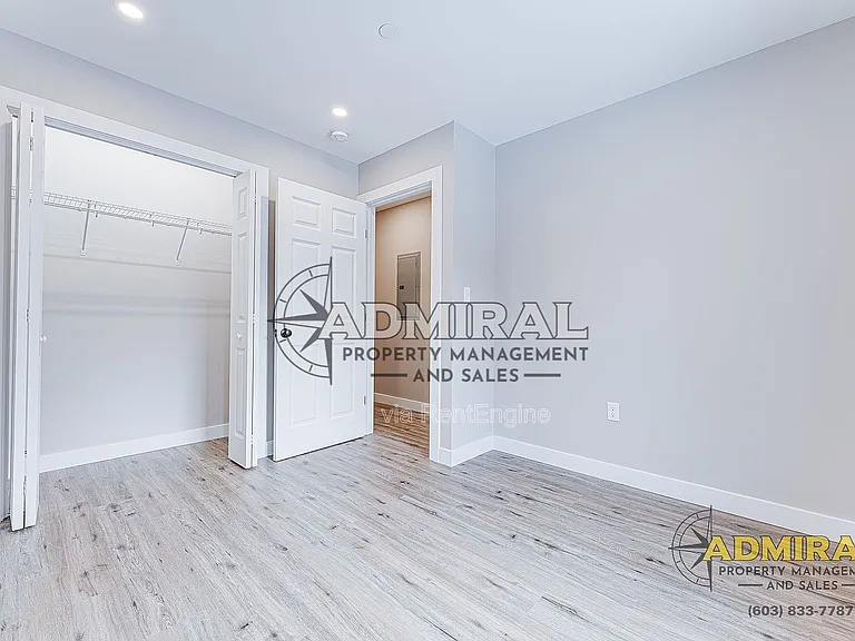 3 Strafford Rd #2 — Photo 12