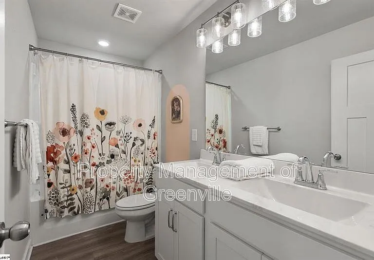 100 Grey Oak Trl — Photo 24