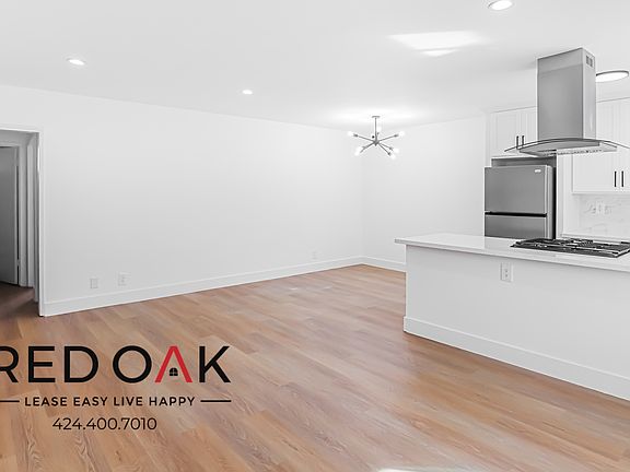 4th image of 1338 S Carmelina Ave APT 3