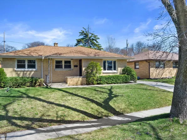 9714 West Arthur AVENUE, West Allis, WI 53227
