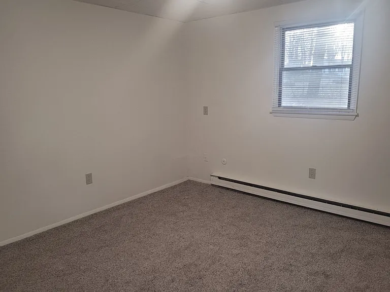 Tanglewood Apartments — Photo 19