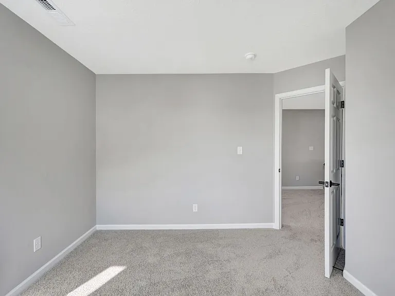 4423 Tolleston Ave — Photo 28