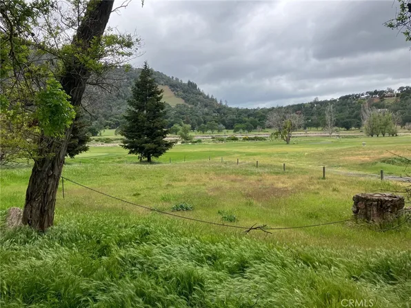 2881 Eastlake Dr, Kelseyville, CA 95451