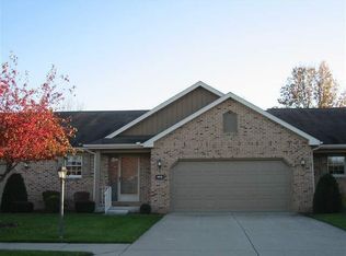 1475 Hampton Cir, Goshen, IN 46526