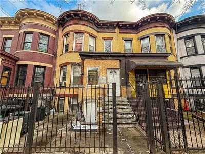 591 Van Siclen Ave, Brooklyn, NY, 11207
