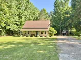 8 Bell Rd, Byhalia, MS 38611