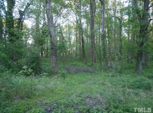 403 Meadow Dr, Fuquay Varina, NC 27526
