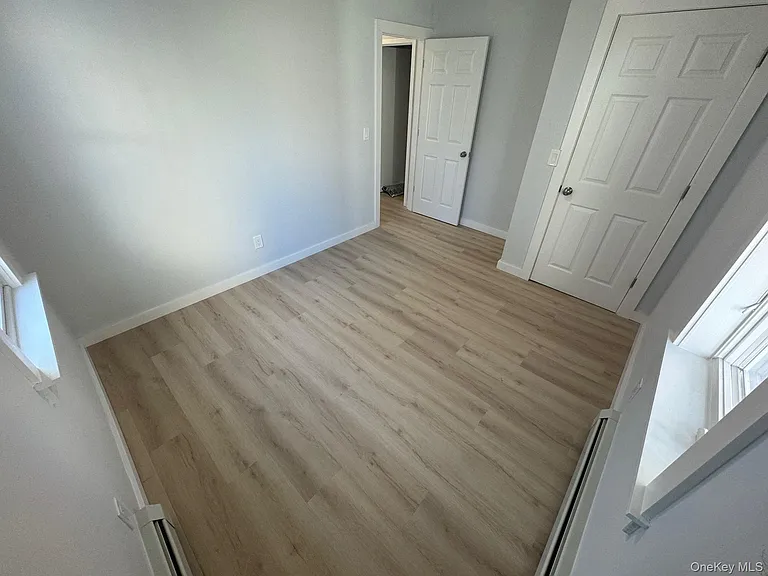 34 Bush Ave #2R — Photo 10