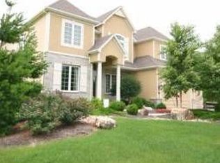 15700 Eby St, Overland Park, KS 66221