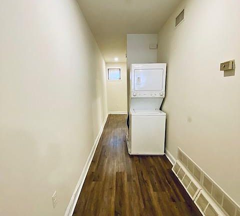 Hallway down to bath and bedroom