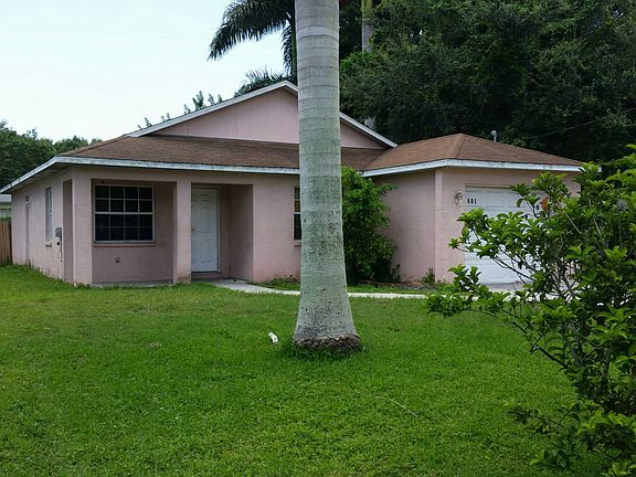 3rd image of 601 28th Ave W