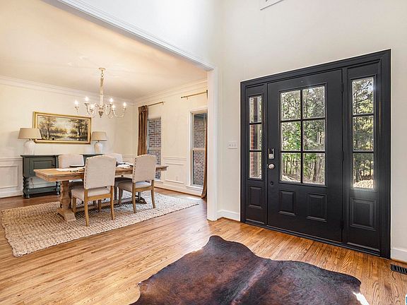 3rd image of 102 Cahaba Falls Ln