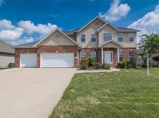 139 Independence Dr, Bethalto, IL 62010