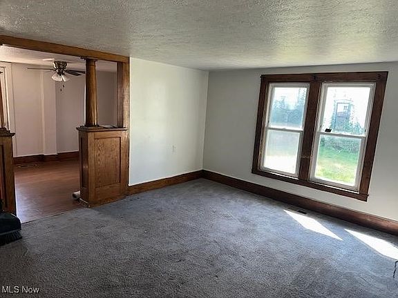 5th image of 120 Middle St