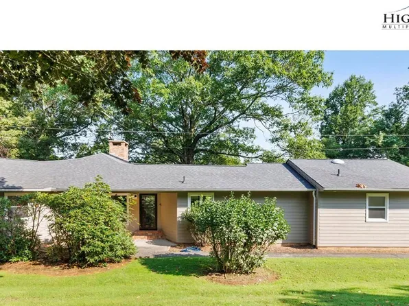 197 Sierra Vista Road, Boone, NC 28607