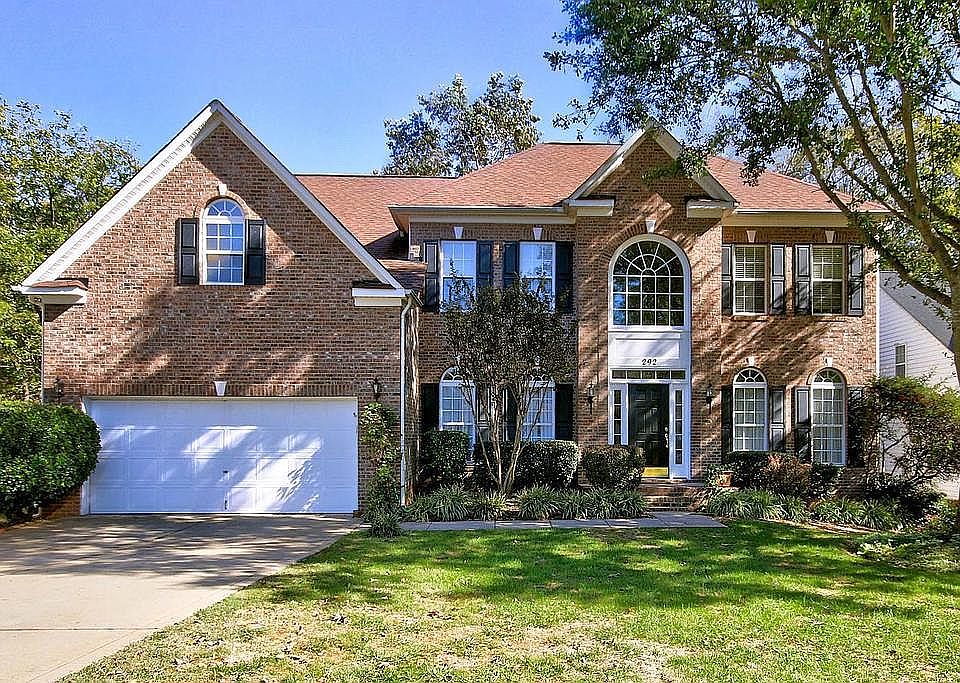 1st image of 292 Chandeleur Dr
