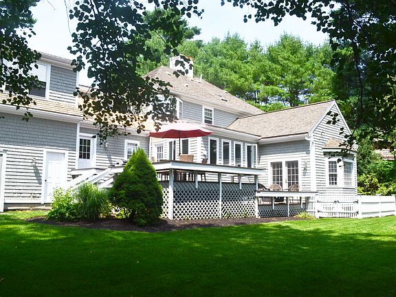 5th image of 48 Simmons Dr