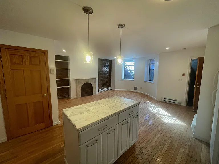 88 E Brookline St #B — Photo 2